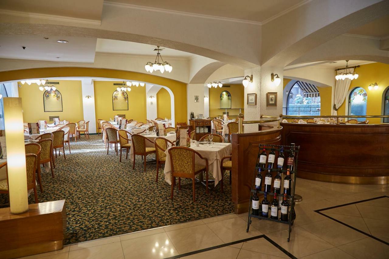 Hotel Torremayor Lyon, Santiago